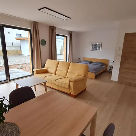 Apartmany Zamecka Їлемніце Екстер'єр фото